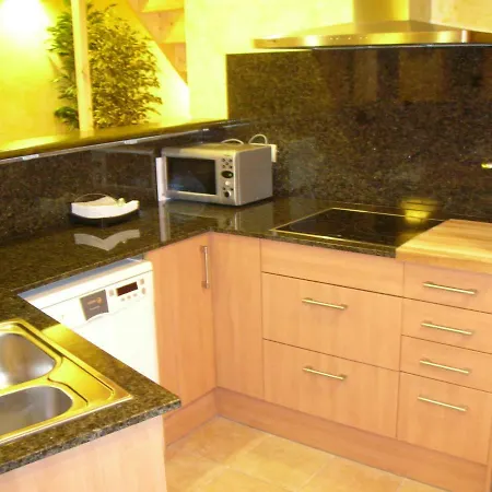 Groc Maiol Apartment *